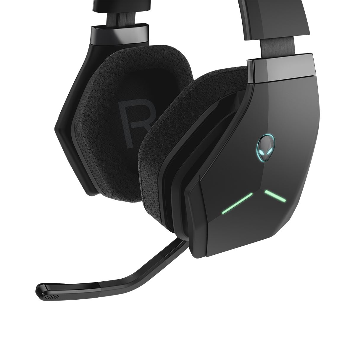 Alienware Releases Wireless headset and Elite Gaming Mouse